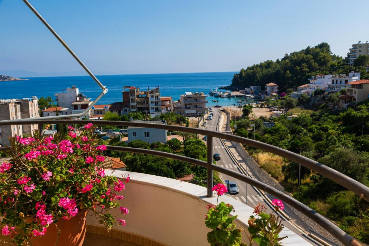 Central Sunset View Apartment Himare Exterior photo