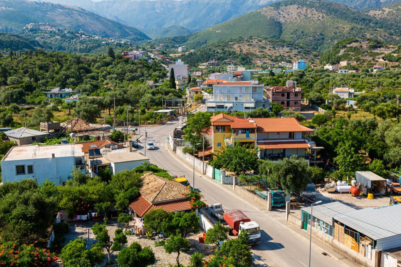 Central Sunset View Apartment Himare Exterior photo